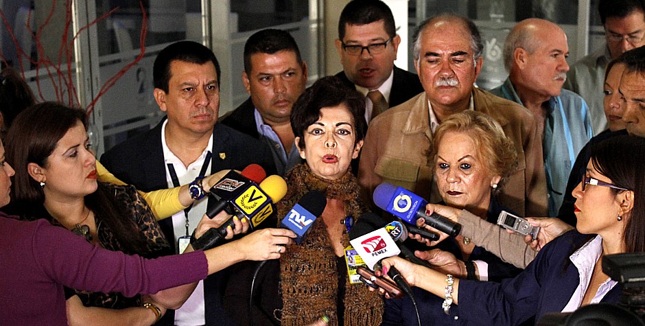 rueda medios ciet apoyo une2